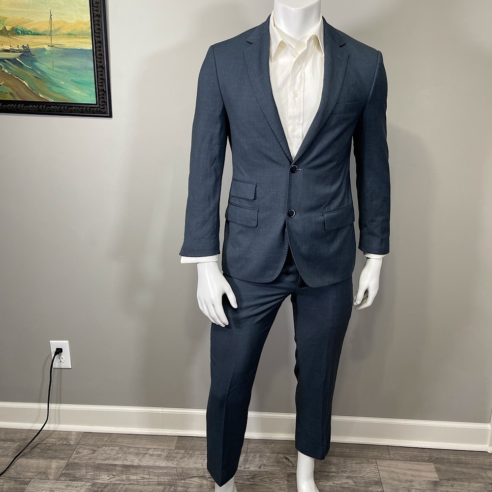 Brioni Mens slim fit suit size 36 S blue Italy